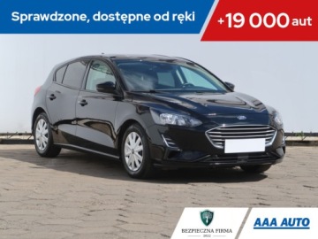 Ford Focus IV Hatchback 1.0 EcoBoost 125KM 2019 Ford Focus 1.0 EcoBoost, Salon Polska