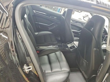 Porsche Panamera I Limuzyna Facelifting 3.6 310KM 2016 Porsche Panamera 2 2016 3.6 Benzyna 310KM, zdjęcie 10
