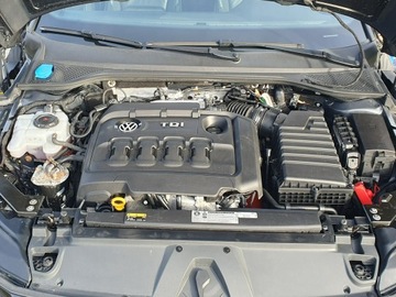 Volkswagen Arteon Fastback 2.0 TDI 240KM 2017 Volkswagen Arteon 2.0bitdi 240KM R-Line 4motion, zdjęcie 16