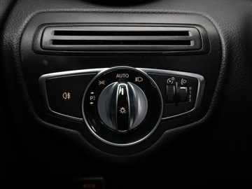 Mercedes Klasa C W205 2015 Mercedes C 180 Niski przebieg Automat Navi, zdjęcie 32
