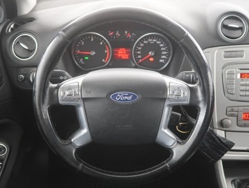 Ford Mondeo IV Hatchback 1.8 Duratorq TDCi 125KM 2010 Ford Mondeo 1.8 TDCi, Salon Polska, Klima, zdjęcie 14