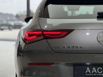 Mercedes CLA C118/X118 Shooting Brake Plug-In 1.3 250e 218KM 2022 Mercedes-Benz CLA 250e Progressive Plug In CarPlayAndroid Auto ACC Naw, zdjęcie 37