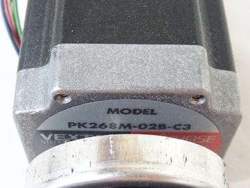 Шаговые двигатели Nidec Vexta, разные, комплект 6 шт.