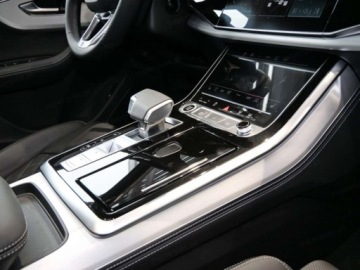 Audi Q7 II SUV Facelifting  3.0 50 TDI 286KM 2026 AUDI Q7 50 TDI quattro S Line Suv 3.0 (286KM) 2026, zdjęcie 12