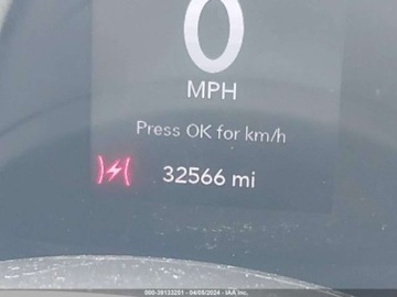 Jeep 2022 Jeep Gladiator 2022r, Sport, 4x4, 3.6L 3.6 Benzyna 285KM, zdjęcie 10