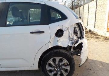 Citroen C3 II Hatchback facelifting 1.2 VTi 82KM 2014 Citroen C3 Okazja, zdjęcie 12