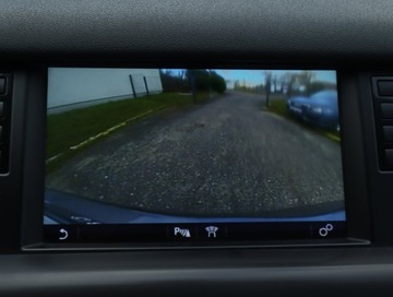 Land Rover Discovery Sport SUV 2.0 TD4 180KM 2017 Land Rover Discovery Sport TD4, Salon Polska, zdjęcie 12