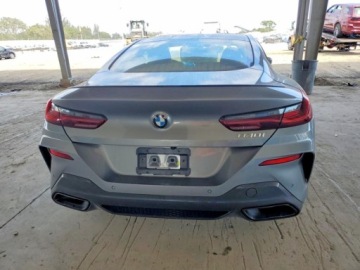 BMW Seria 8 II 2024 BMW Seria 8 BMW serii 8 840i Coupe z 2024 roku , od ubezpieczalni 3.0 335KM, zdjęcie 6