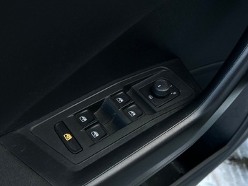 Volkswagen T-Roc I SUV 1.0 TSI 110KM 2021 Volkswagen T-Roc APP! Czujniki Parkowania Przód/Ty, zdjęcie 10