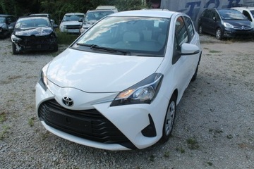 Toyota Yaris III 2018 Toyota Yaris ROK 2018 POJ 1,0 72KM