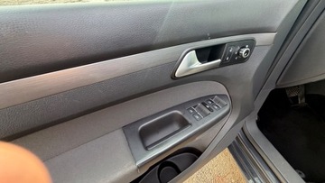 Volkswagen Touran II 2.0 TDI 140KM 2015 Volkswagen Touran Raty 2.0 tdi DSG-Automat Navi Caly w fabrycznym lakierze, zdjęcie 30