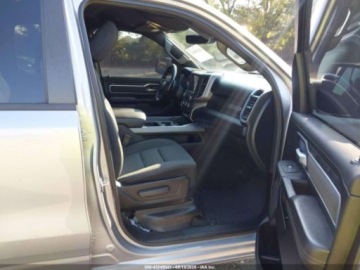  RAM 1500 Big Horn 64 Box 2022 5.7l 5.7 Benzyna 395KM, zdjęcie 9