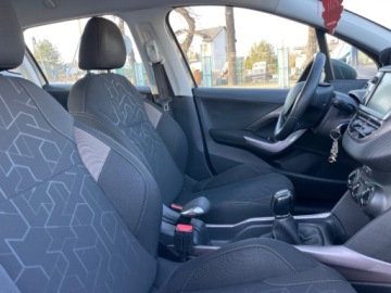 Peugeot 2008 I SUV 1.6 e-HDi 92KM 2014 Peugeot 2008 1.6 HDI 92 KM ALLURE BEZWYPADKOWY 1.6 Diesel 92KM, zdjęcie 20