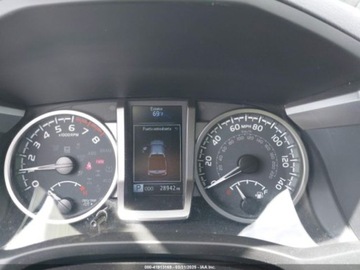 Toyota Tacoma II 2023 Toyota Tacoma SR5 V6 2023 3.5l 3.5 Benzyna 278KM, zdjęcie 10