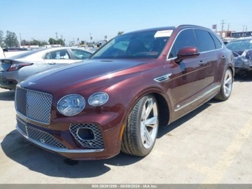 Bentley Bentayga 2021 Bentley Bentayga 2021 Bentley Bentayga V8 AWD 4.0 Benzyna 542KM, zdjęcie 2
