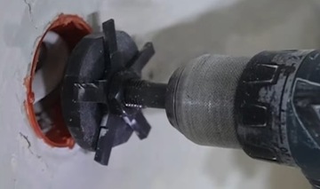 КОРОНОЧНАЯ ПИЛА ДЛЯ РЕЗКИ КОРОБОК СКРЫТОГО МОНТАЖА