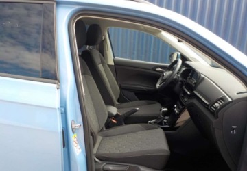 Volkswagen T-Cross SUV Facelifting 1.0 TSI 115KM 2024 Volkswagen T-Cross Okazja Benzyna 116KM, zdjęcie 16