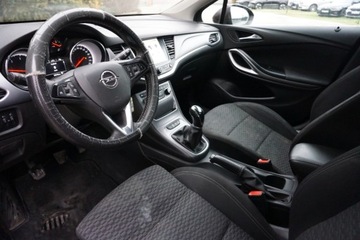 Opel Astra K Sports Tourer 1.6 CDTI 136KM 2018 Opel Astra Bezwypadek 1.6 Diesel 136KM, zdjęcie 7