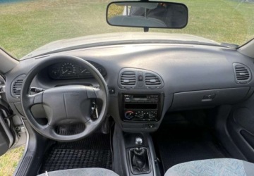 Daewoo Nubira II 1999 Daewoo Nubira 1,6i sx rarytas top tylko 97 tys km 1999r 1.6 Benzyna 1KM, zdjęcie 4
