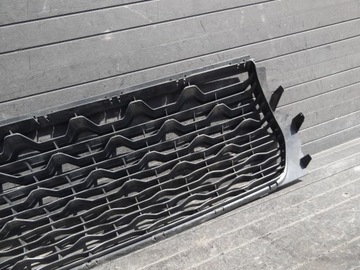 DACIA DUSTER II 2018 РЕШЕТКА ПЕРЕДНЕГО БАМПЕРА ОРИГИНАЛ