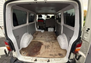 Volkswagen Caravelle T5 T5 Multivan 1.9 TDI 102KM 2005 Volkswagen Transporter 1.9 Diesel 102 KM 3-osobowy 1.9 Diesel 102KM, zdjęcie 12