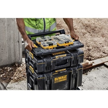 адаптер для подключения коробок ToughSystem TStak DeWALT
