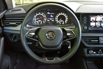Skoda Kamiq Crossover 1.0 TSI 110KM 2023 Škoda Kamiq Skoda Kamiq Bezwypadkowy / Salon, zdjęcie 14