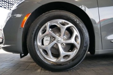 Chrysler Pacifica II 3.6 V6 291KM 2022 Chrysler Pacifica Limited 3.6L V6 291KM Panorama Radar Odkurzacz Cam360 Ma, zdjęcie 34