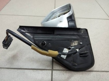 BORA USA ZRCÁTKO PRAVÉ ELEKTRICKÉ STŘÍBRNÉ