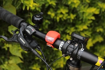 СИЛИКОНОВЫЕ ВЕЛОСИПЕДНЫЕ ФОНАРИ ПЕРЕДНИЕ ЗАДНИЕ 2 ШТ.