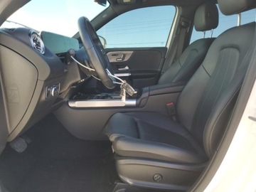 Mercedes GLB 2022 Mercedes-Benz GLB 250 2022 2.0l 2.0 Benzyna 221KM, zdjęcie 7