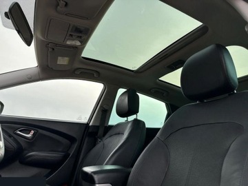 Hyundai ix35 SUV Theta 2.0 MPI 163KM 2013 Hyundai ix35 2.0 4WD Automatik Premium 163KM 2013r, zdjęcie 17