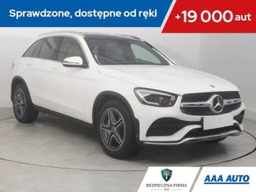 Mercedes GLC C253 SUV Facelifting 2.0 220d 194KM 2019 Mercedes GLC GLC 220 d 4MATIC, Salon Polska