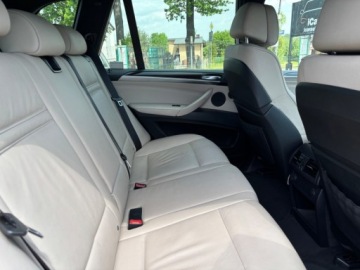 BMW X5 E70 SUV Facelifting xDrive30d 245KM 2012 BMW X5 30d Z polskiego salonu M Pakiet Gotowy do jazdy Bezwypadkowy, zdjęcie 25