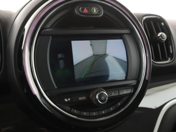 Mini Countryman F60 Crossover 1.5 Plug-in Hybrid 224KM 2020 Mini Countryman Cooper SE ALL4 PHEV Automat, zdjęcie 23