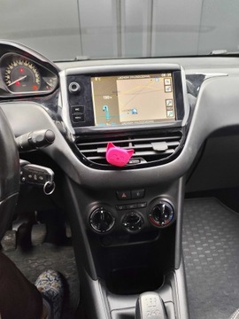 Peugeot 208 I Hatchback 3d 1.0 PureTech 68KM 2015 Peugeot 208 Tech Pure 1.0 Benzyna 68KM 2015r, zdjęcie 6