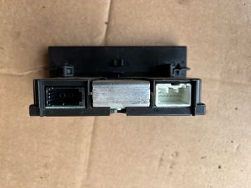 DISPLEJ OBRAZOVKA VOLVO V50 2004-2007 8696495