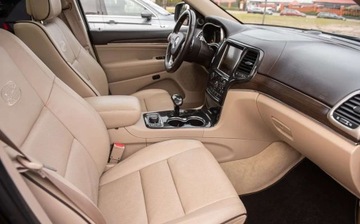 Jeep Grand Cherokee IV Terenowy Facelifting 3.0 V6 CRD 250KM 2013 Jeep Grand Cherokee 3.0D 250Ps Ledy Xenony Panorama Radar Navi Skora 1Wl., zdjęcie 6