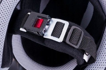 KASK ENDURO MŁODZIEŻOWY WYTRZYMAŁY HOMOLOGACJA EU