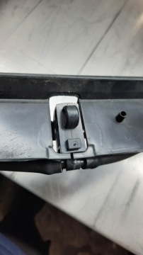 РЕШЕТКА КАПОТА 31352536 VOLVO S60 V60
