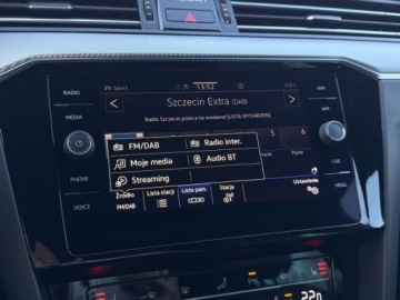 Volkswagen Passat B8 Variant Facelifting 2.0 TDI SCR 200KM 2022 Volkswagen Passat R-Line 4Mot. HarmanKardon LED Matrix Hak Kamera Cofania, zdjęcie 25