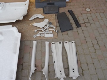 TRAFIC III VIVARO B КОРОТКАЯ ЦЕНТРАЛЬНАЯ ОБИВКА ПОТОЛКА НАПОЛЬНАЯ ПОЛОСКА