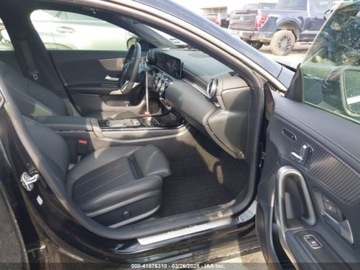 Mercedes CLA C118/X118 2024 Mercedes-Benz CLA 250 Coupe 2024 2.0l 2.0 Benzyna 221KM, zdjęcie 10