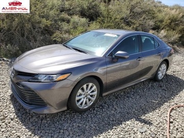 Toyota Camry IX 2020 Toyota Camry TOYOTA CAMRY LE, 2020r., 2.5L