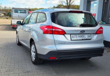 Ford Focus III Kombi Facelifting 1.5 TDCi 120KM 2017 Ford Focus 1,5 Diesel 120 km 1.5 Diesel 120KM, zdjęcie 3