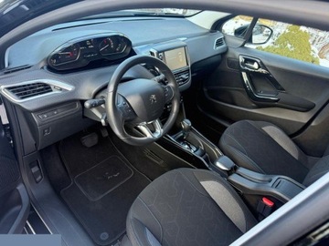 Peugeot 2008 I SUV Facelifting 1.2 PureTech 130KM 2019 Peugeot 2008 P1.2 ureTech EAT8 Active 130KM 2019r Stan perfekcyjny! Zamiana, zdjęcie 4