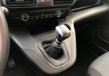 Toyota 2022 Toyota Proace City Verso Proace City Verso Business FV23 Salon PL Serw, zdjęcie 18