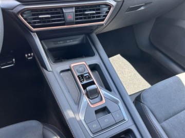 Cupra Formentor Crossover 1.5 TSI 150KM 2026 Cupra Formentor 1.5 e-TSI 150 KM 7-biegowa automat, zdjęcie 25