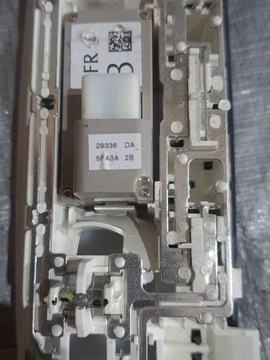 LAMPA STROPNÍ NISSAN LEAF II 264305TA0A
