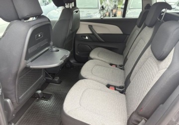 Citroen C4 Picasso II Picasso Facelifting 1.2 PurTech 130KM 2018 Citroen C4 Picasso 1.2 PureTech More Life SS 1.2 Benzyna 130KM, zdjęcie 7